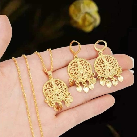 New- Gold Jewelry Set for Women, Dubai Gold Plated Jewelry Set, Gold Necklace - Picture 3 of 6